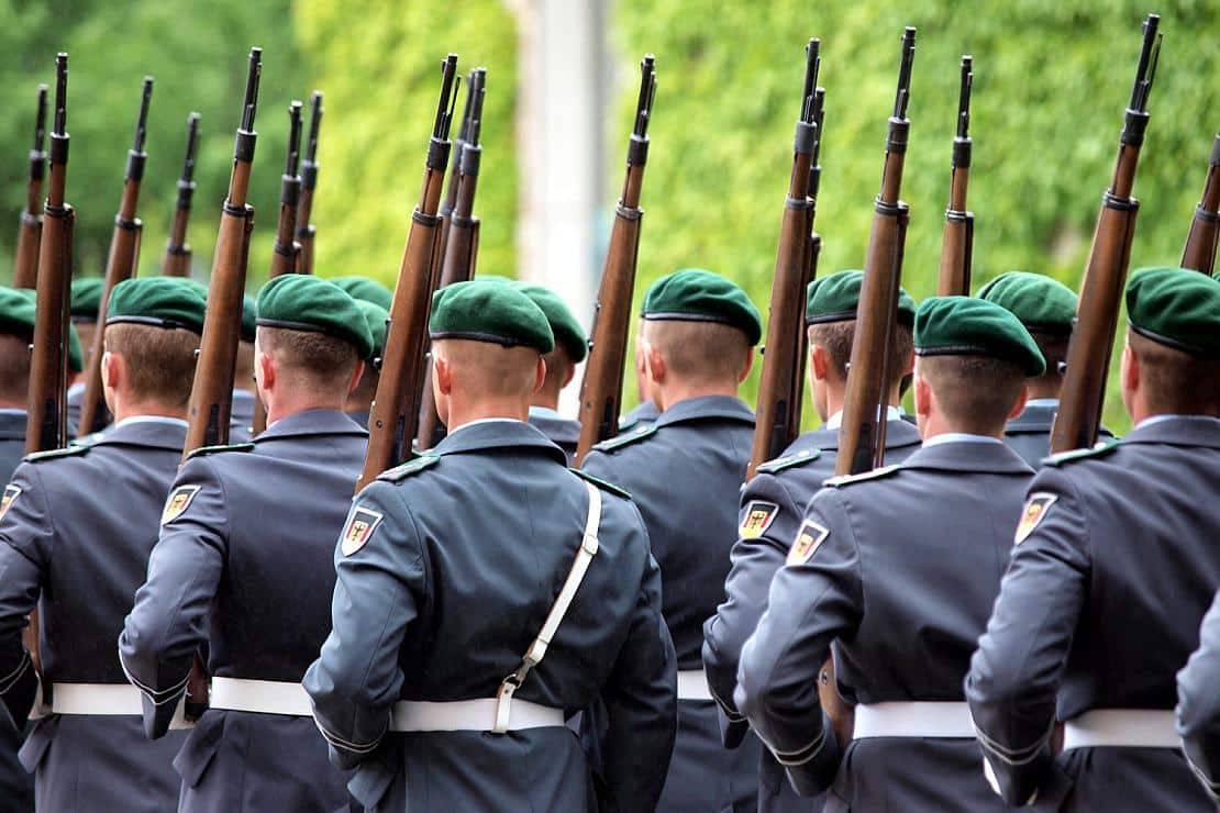 Bundeswehr entschärft Meldepflicht für AfD-Soldaten
