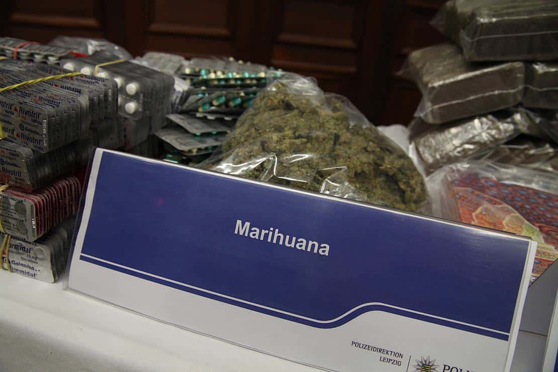 Cannabis-Legalisierung: Bis zu 7.500 Prüffälle für Haftentlassung