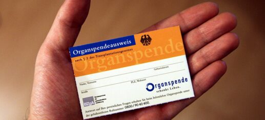 Gerlach-wirbt-fuer-Widerspruchsloesung-bei-Organspenden.jpg