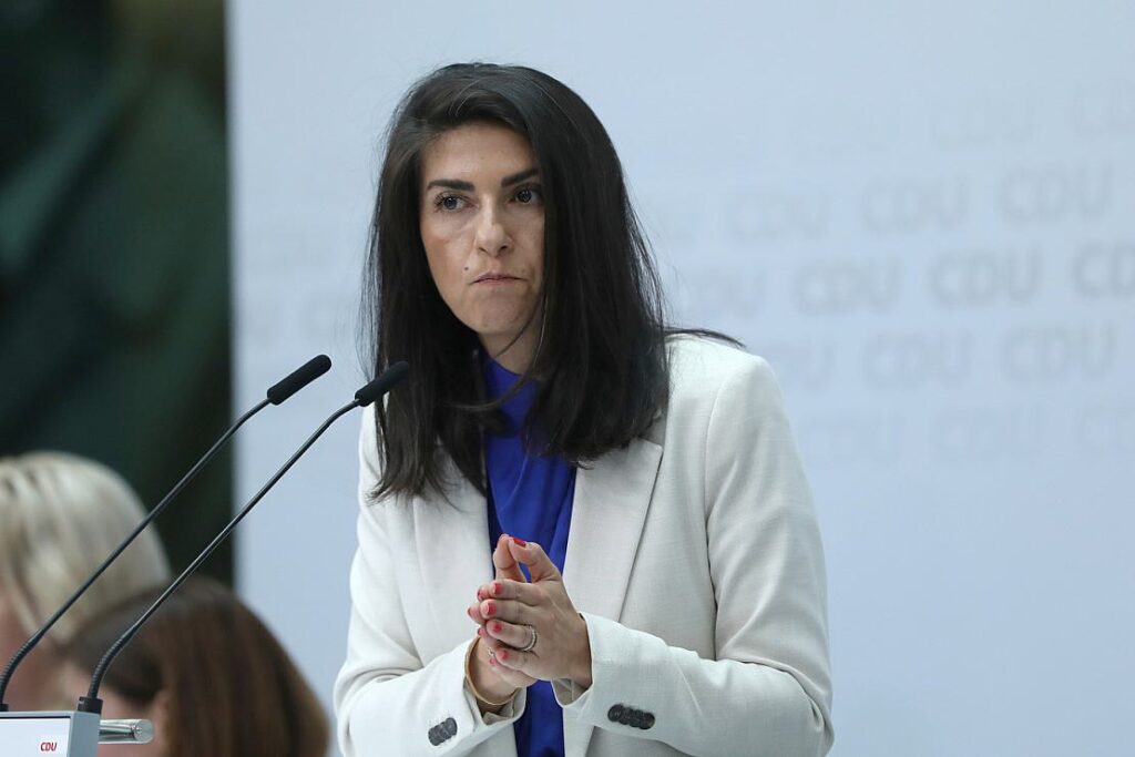 Güler will mit Leitkultur-Forderung Migranten erreichen