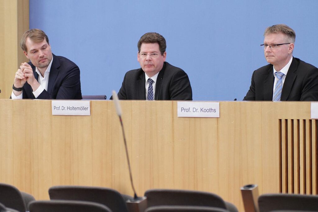 Konjunkturschwäche: DGB pocht auf Investitionen – BDI für Reformen