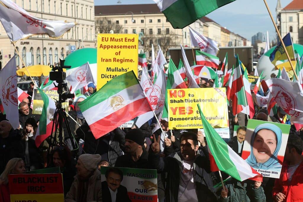 Menschenrechtsbeauftragte will Abschiebestopp für Iran-Flüchtlinge