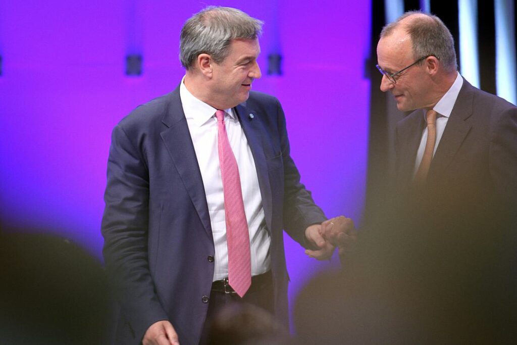 Söder bezeichnet Merz als "Favorit" in K-Frage