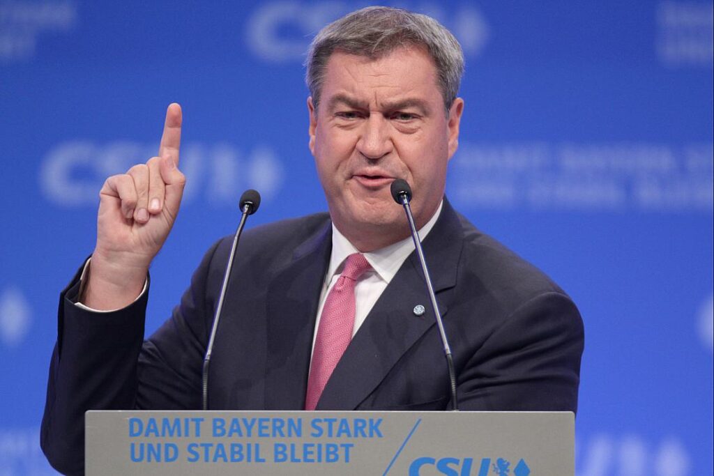 Söder kritisiert DFB wegen Ausrüsterwechsel von Adidas zu Nike