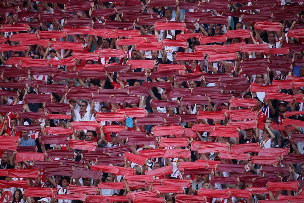 Zu wenig Rollstuhlplätze in EM-Stadien
