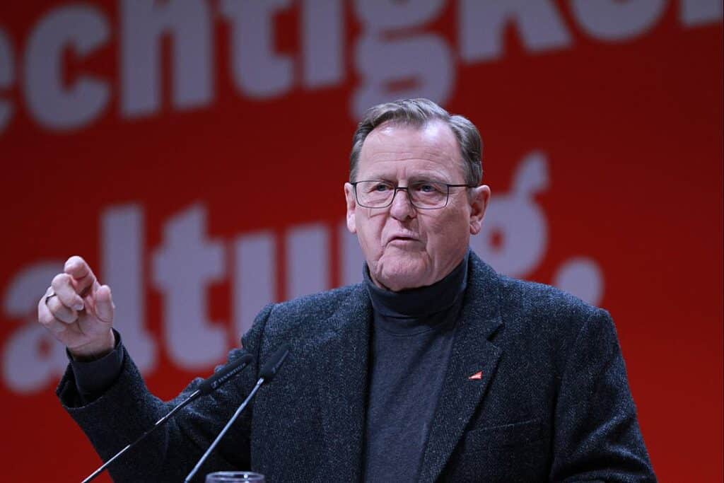 "Postenaffäre": Kemmerich stellt Strafanzeige gegen Ramelow