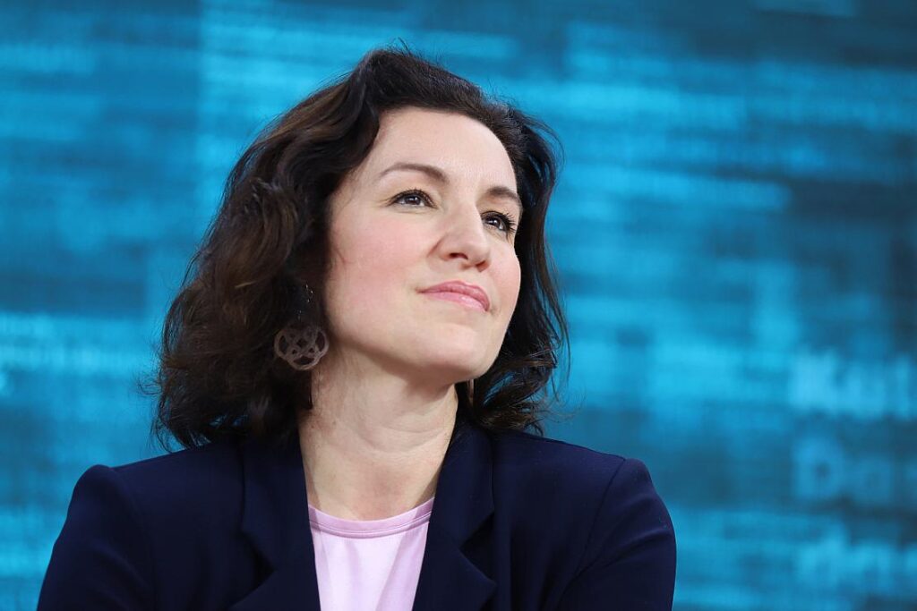 Bär kritisiert Kommission zu Schwangerschaftsabbrüchen