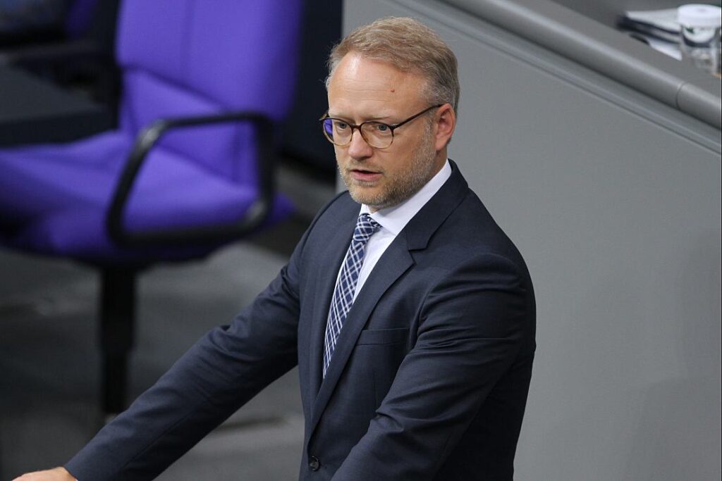 FDP-Fraktion für Abschaffung der EEG-Förderung