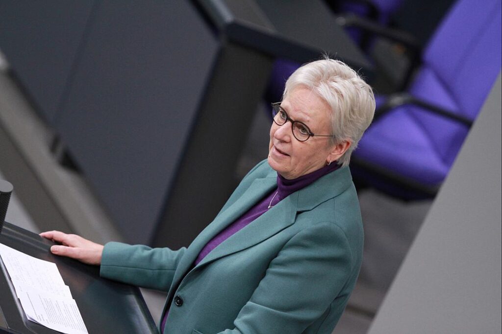 Grünenfraktion verteidigt Pläne zur Kindergrundsicherung