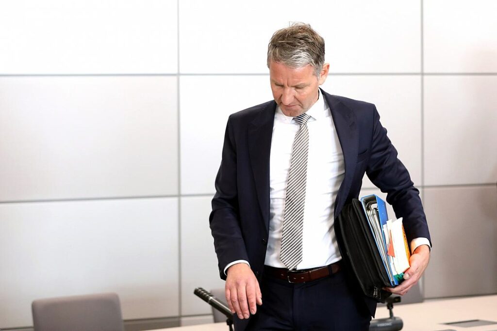 Höcke beteuert vor Gericht Unwissen und Unschuld