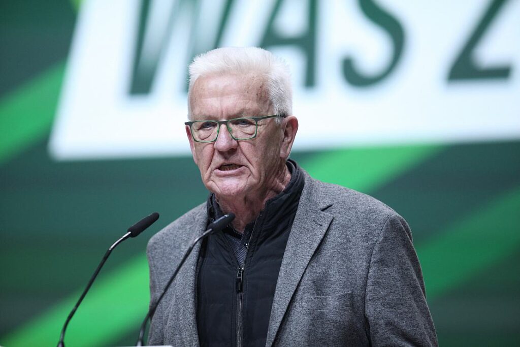 Kretschmann zweifelt an Bedeutung von Rechtschreibung für Schüler