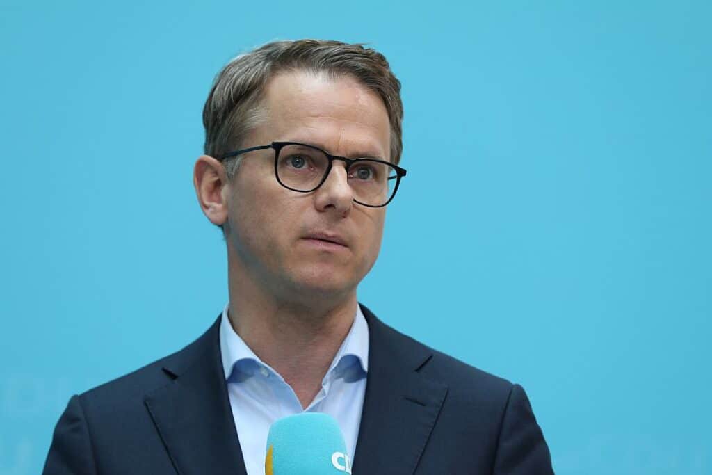 Linnemann will Sozialbeiträge wieder unter 40 Prozent drücken