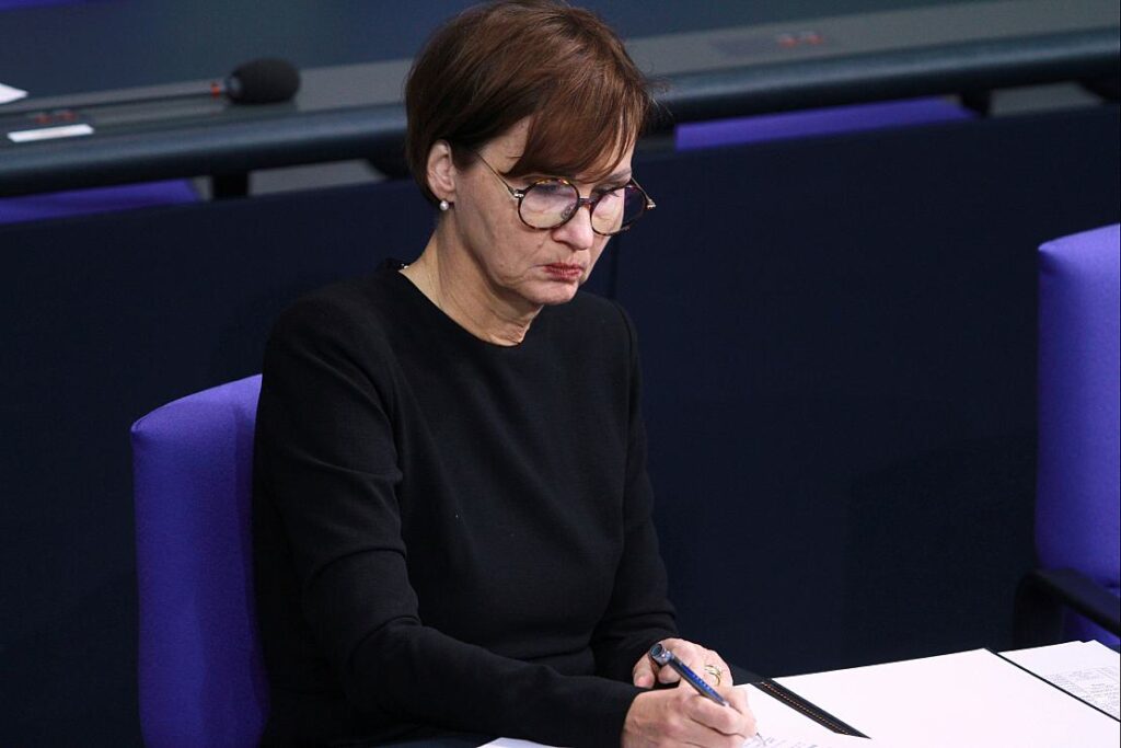Stark-Watzinger legt Konzept für Digitalpakt 2.0 vor