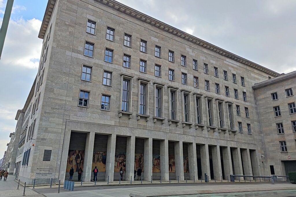 Steuereinnahmen im März niedriger – "Kasseneffekt" bei Umsatzsteuer