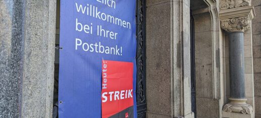 Verdi-ruft-zu-weiteren-Streiks-bei-der-Postbank-auf.jpg