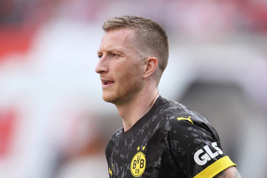 1. Bundesliga: Dortmunds B-Team rasiert Augsburg – Bayern verlieren