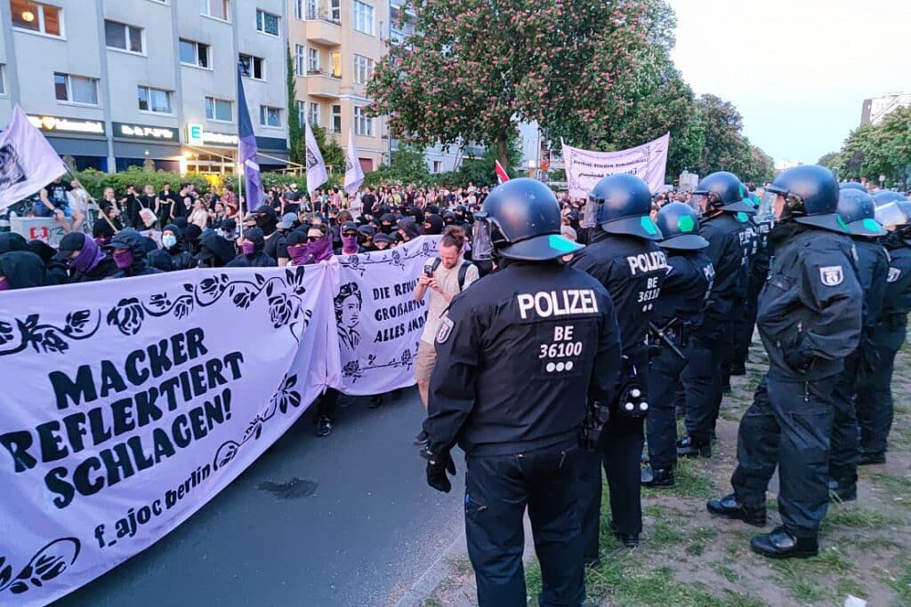 1.-Mai-Demonstrationen bis zum Abend überwiegend friedlich