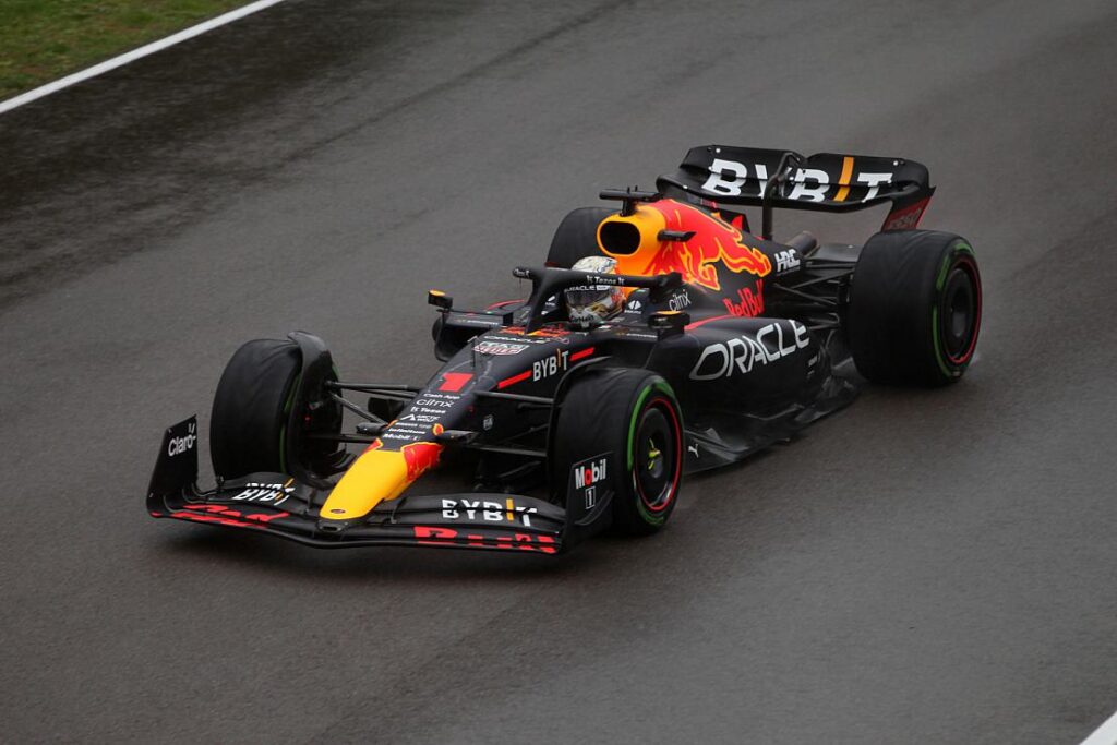 Formel 1: Verstappen gewinnt in Imola knapp vor Norris