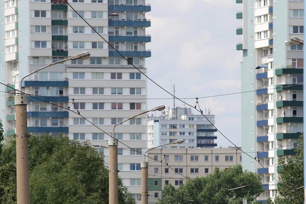 Geywitz nennt Plattenbauten "großartiges Erbe"