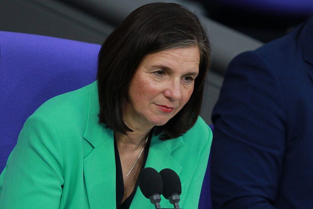 Göring-Eckardt mahnt Demokraten zu Neuanfang im Umgang miteinander