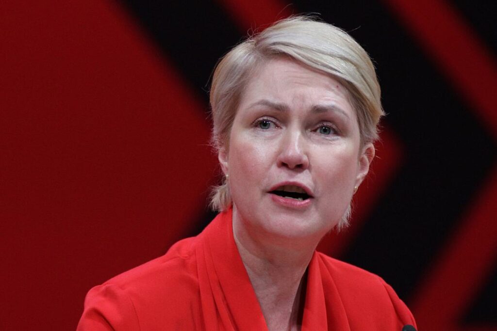 Schwesig kritisiert Umgang der Opposition mit ihrer Krebserkrankung