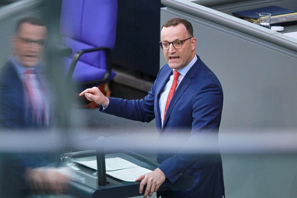 Spahn drängt auf Ruanda-Modell zur Flüchtlingsabschiebung