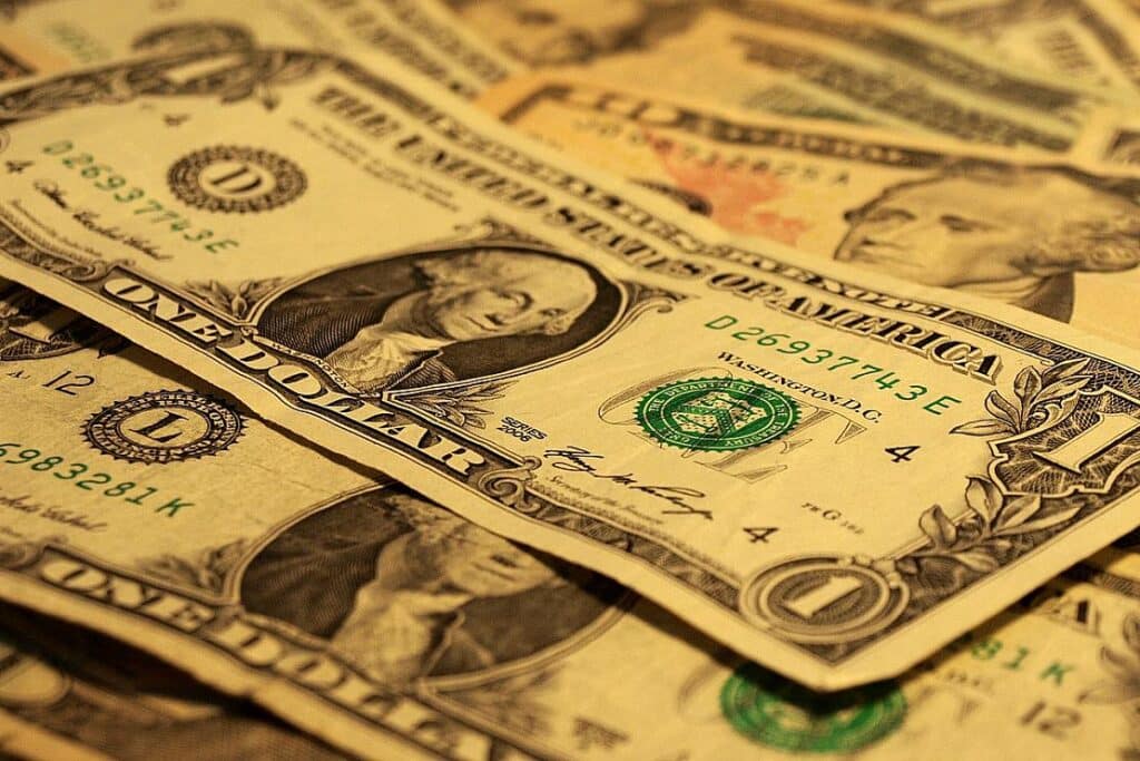 US-Inflationsrate sinkt minimal auf 3,4 Prozent