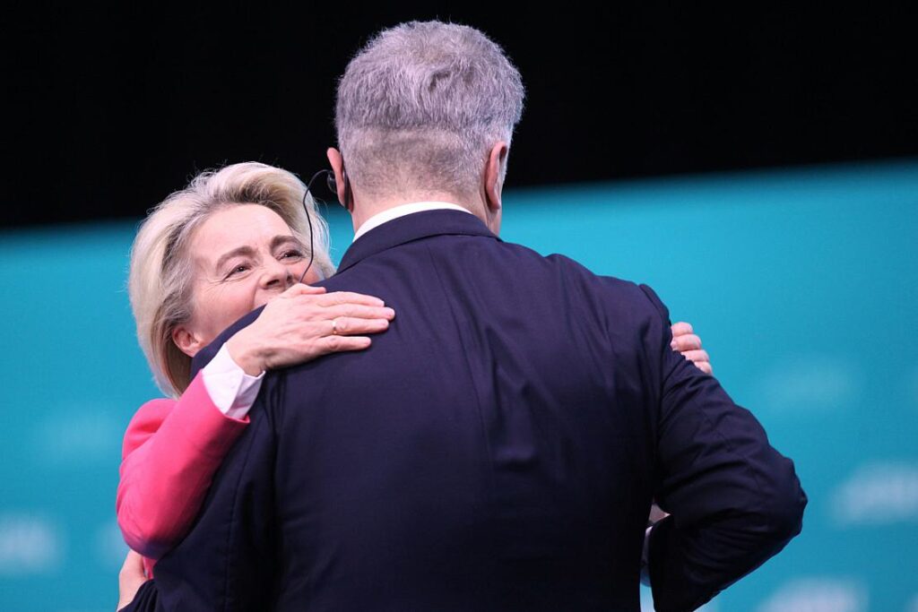 Von der Leyen bekräftigt anhaltende Solidarität mit Ukraine