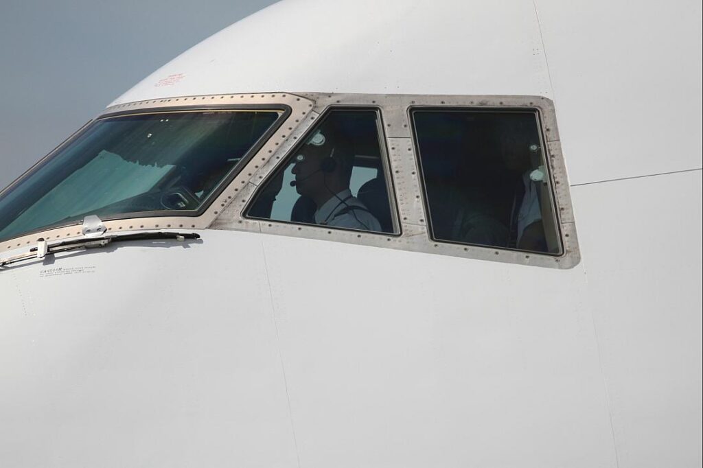 Piloten wollen zu zweit im Cockpit bleiben