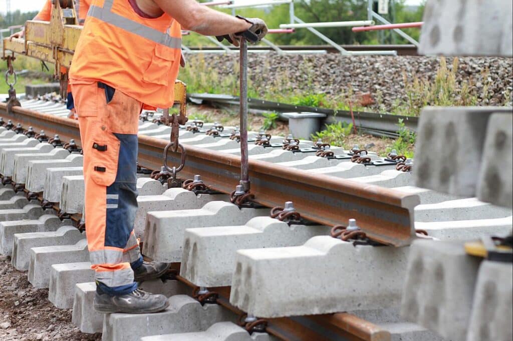 Betriebsrat: Riedbahn-Ersatzverkehr verursacht Millionenverlust