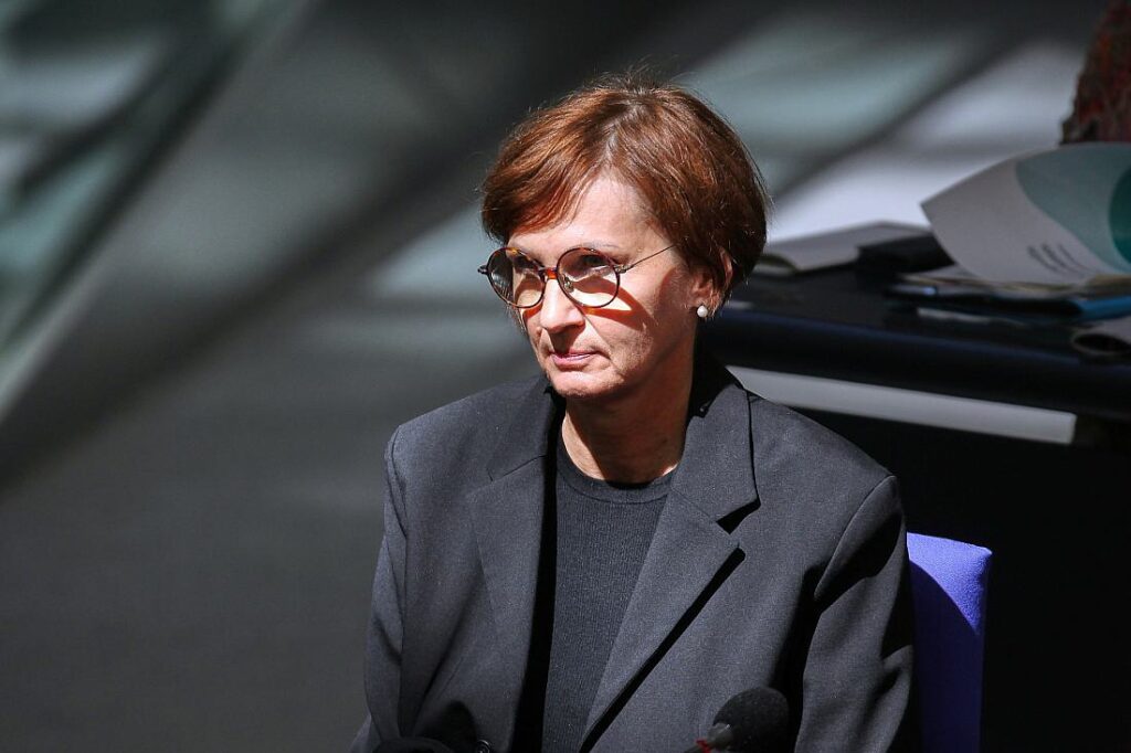 Abgeordnete sehen weiter Aufklärungsbedarf in Fördermittel-Affäre