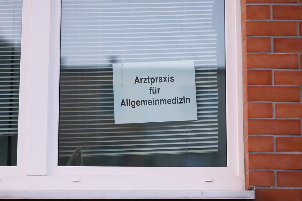Ärztekammer kritisiert Anerkennungszeiten für ukrainische Ärzte