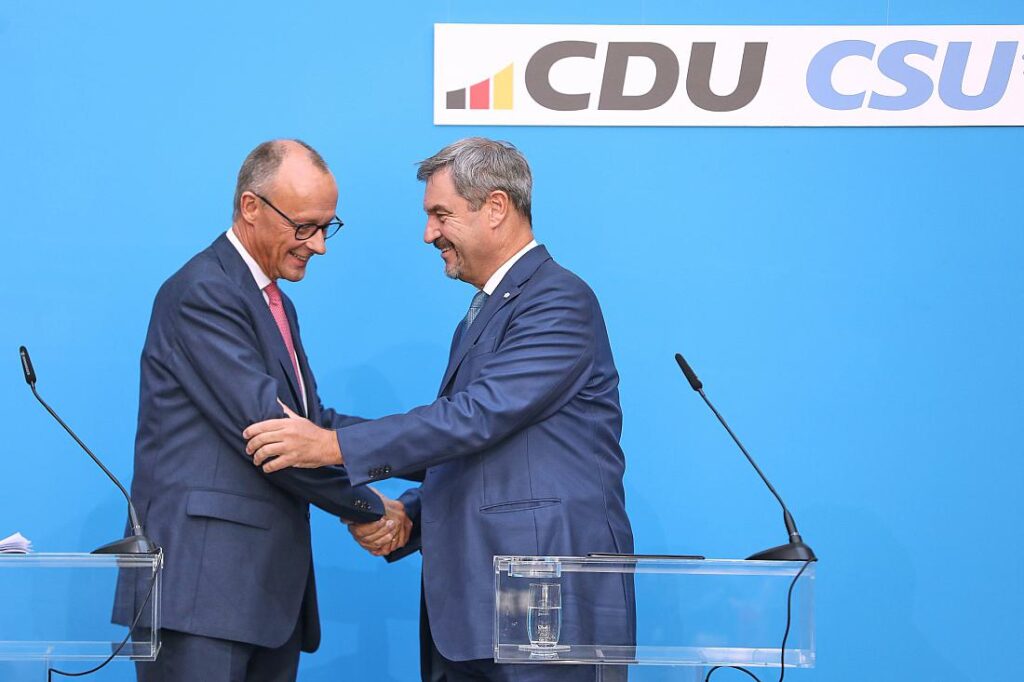 Allensbach: Mehrheit wünscht sich 2025 Union an der Regierung