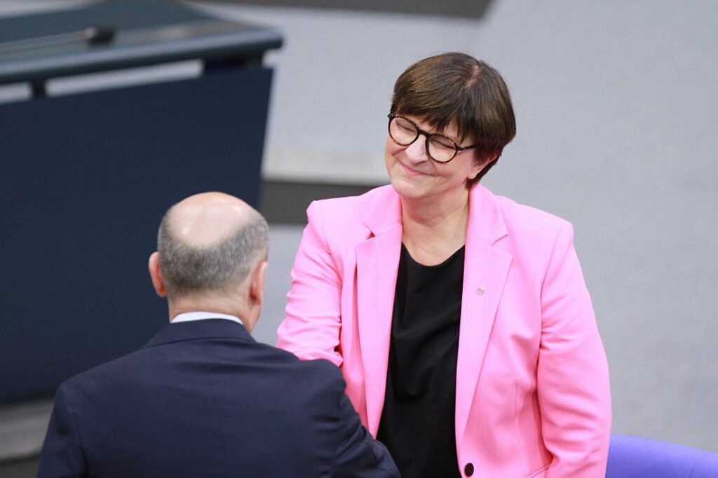 Esken: Scholz "ganz klar" Kanzlerkandidat der SPD