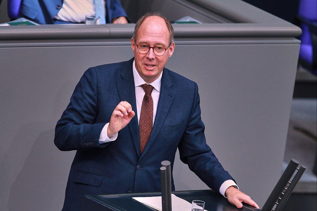 Helge Braun warnt vor "gigantischen Rechtsrisiken" im Haushalt 2025
