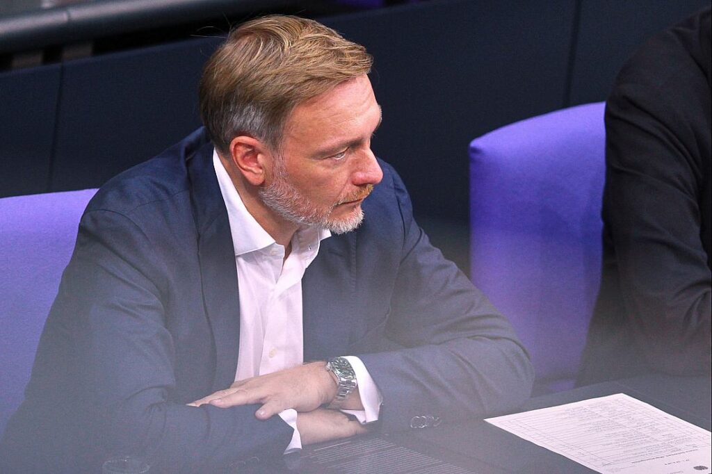 Insa: FDP rutscht auf 3,5 Prozent – Grüne fallen auf 7-Jahres-Tief