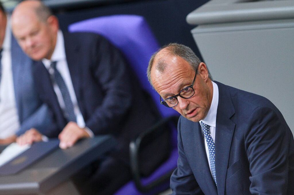 Merz weist Inszenierungsvorwurf von Scholz zurück