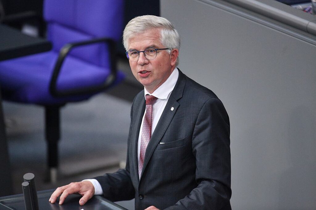 Welt-Alzheimertag: FDP-Fraktion will Demenz-Forschung stärken