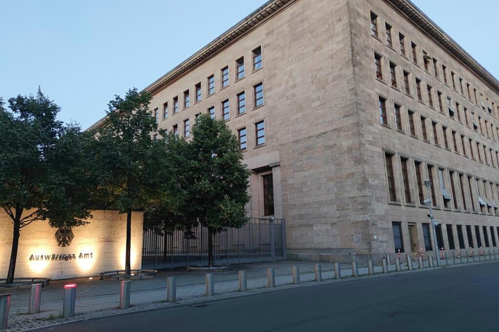Bund rettet 130 Deutsche aus dem Libanon