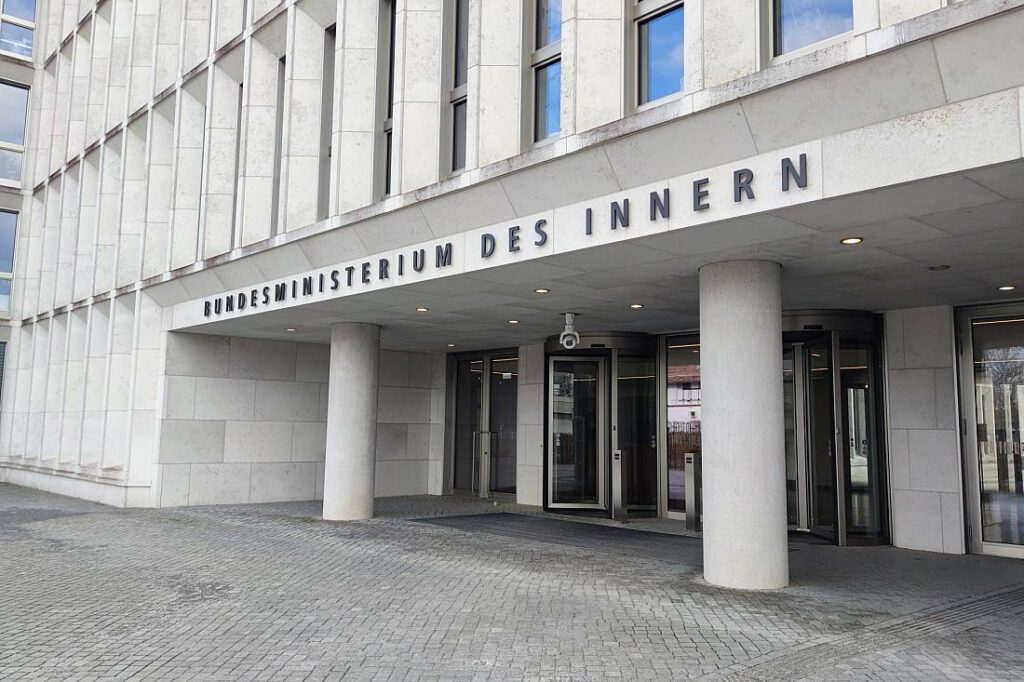 Bundeshaushalt: Integrationskurse in Gefahr