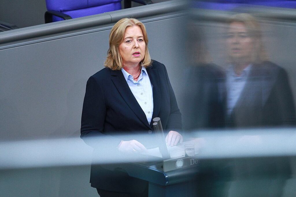 Bundestagspräsidentin rät zu AfD-Verbotsverfahren erst Ende 2024