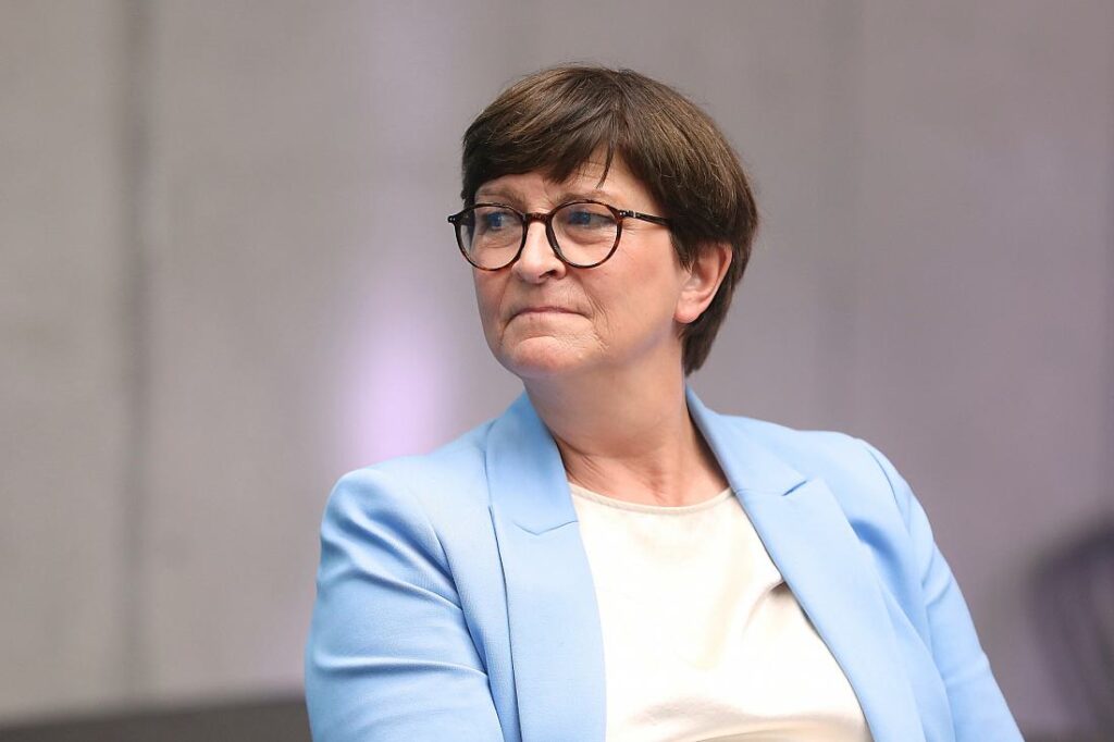 Esken warnt FDP bei Sicherheitspaket vor "blinder Ignoranz"