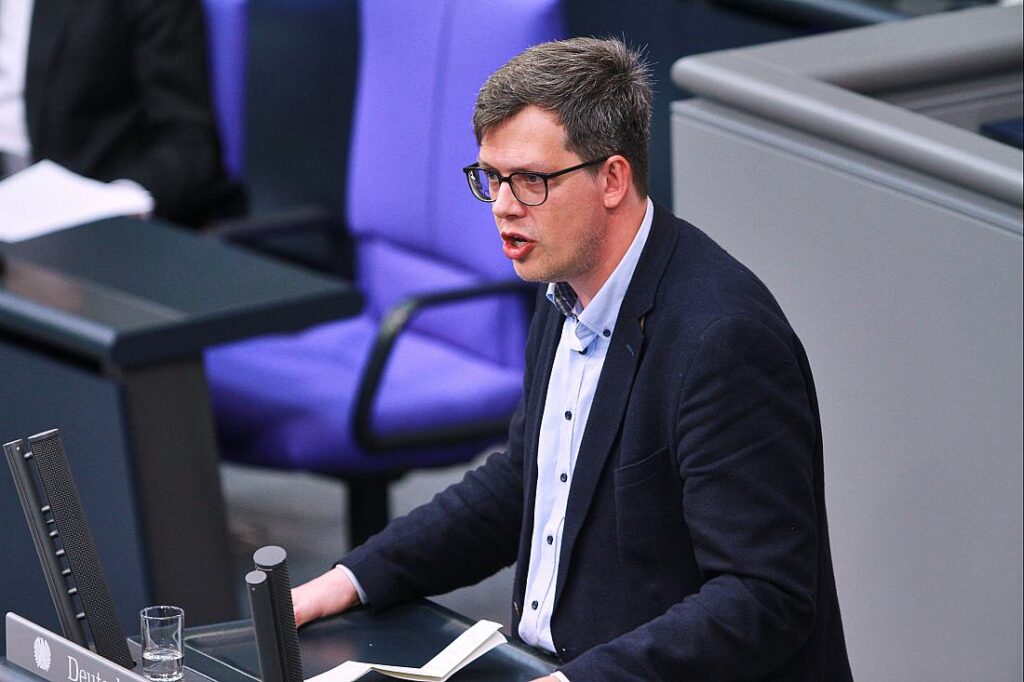 Köhler fordert Geschlossenheit in Koalition