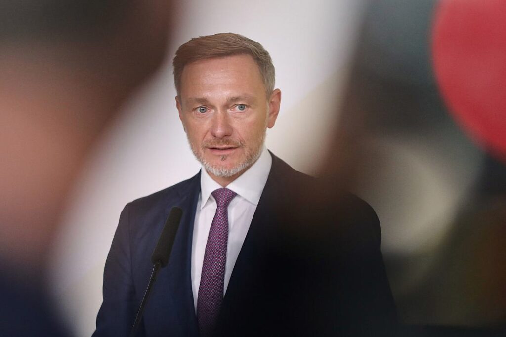 Lindner hält Zukunft der Ampel offen
