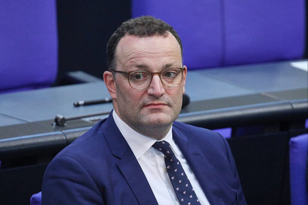 Pandemie: Millionen für nicht gelieferte Beatmungsgeräte bezahlt