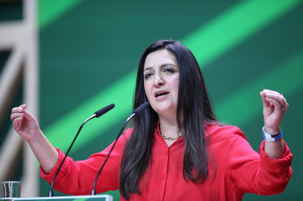 Pegah Edalatian soll Politische Geschäftsführerin der Grünen werden
