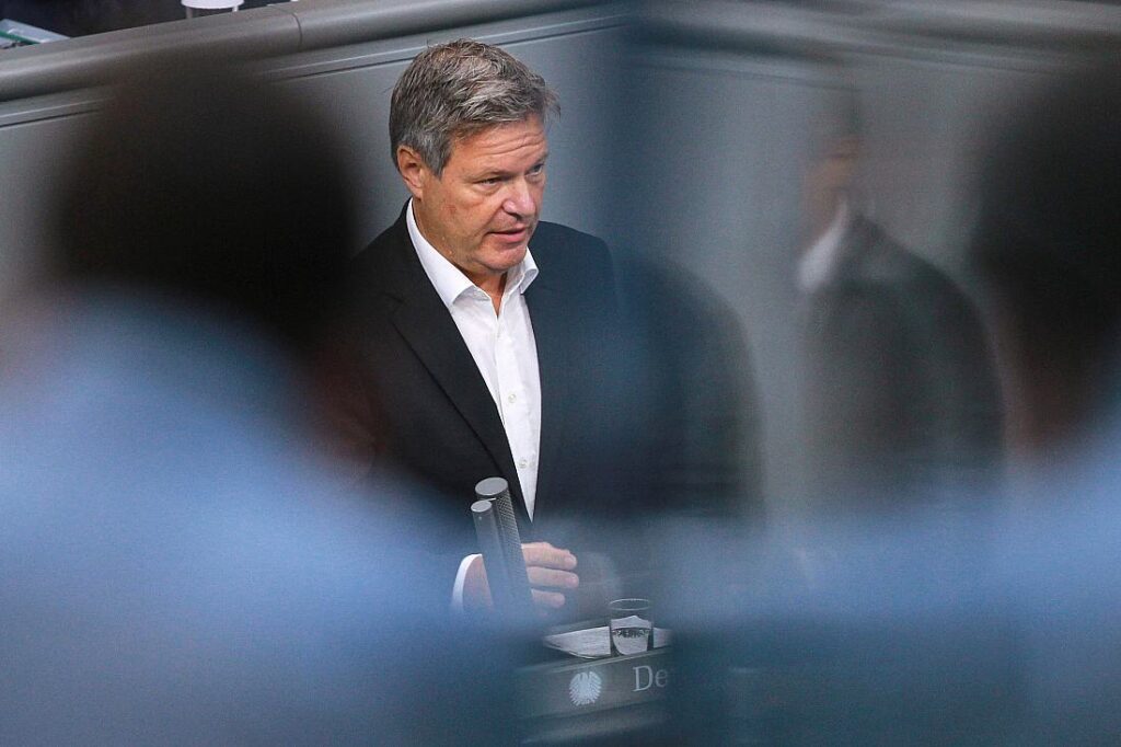 SPD begrüßt Habecks Vorstoß für staatlichen Investitionsfonds