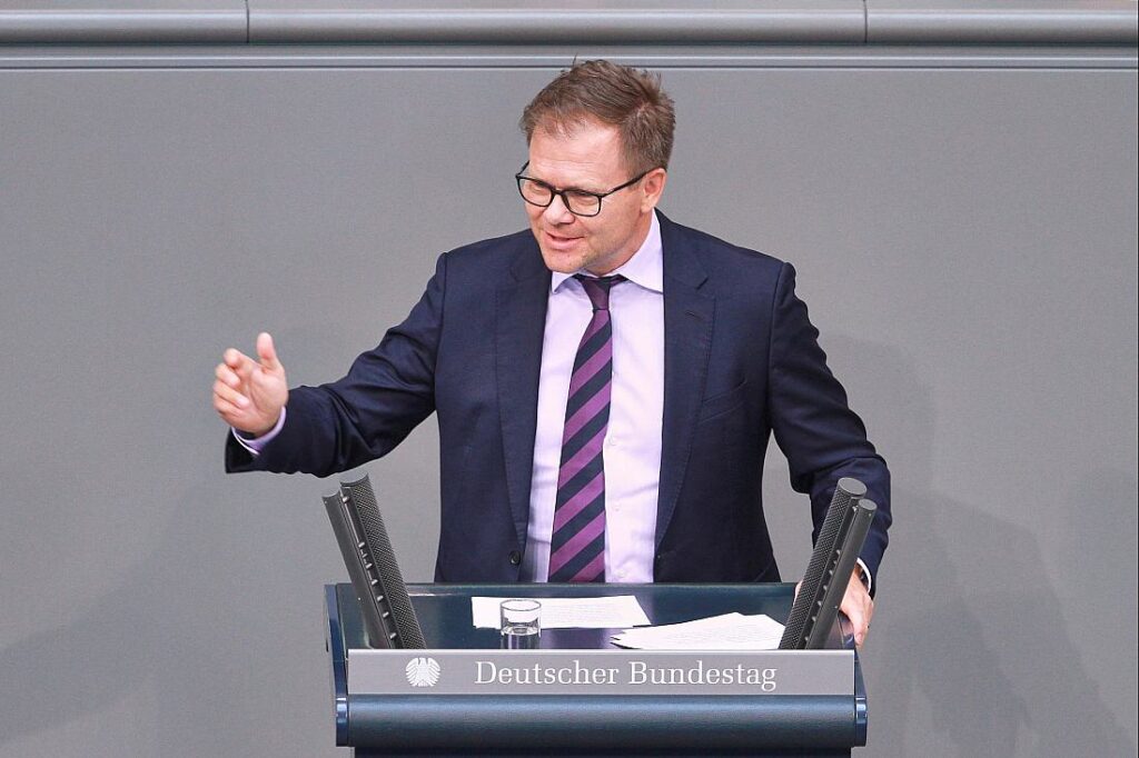 Schneider wirbt für differenzierte Betrachtung der Migration