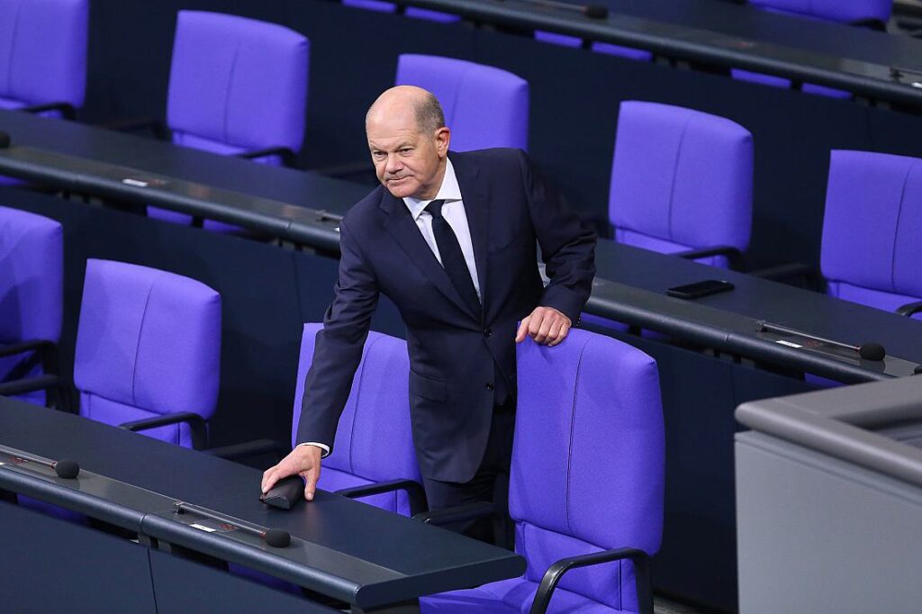 Grüne erhöhen bei Vertrauensfrage Druck auf Scholz