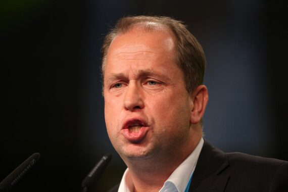 Grüne fordern Amtsverzicht von FDP-Migrationsbeauftragtem Stamp